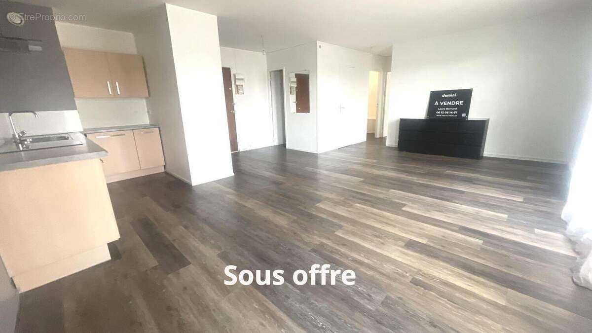 Appartement à LES MUREAUX