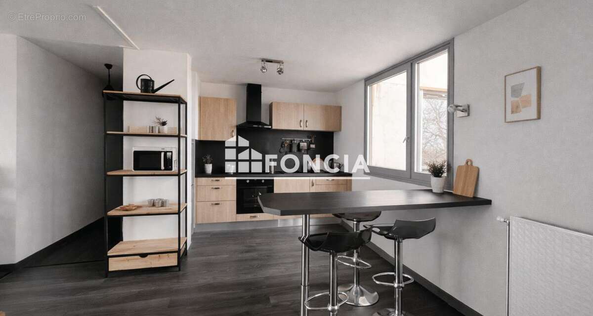 Appartement à VAULX-EN-VELIN