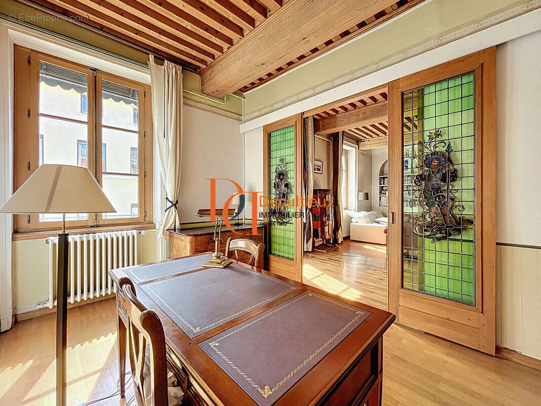 Appartement à LYON-6E