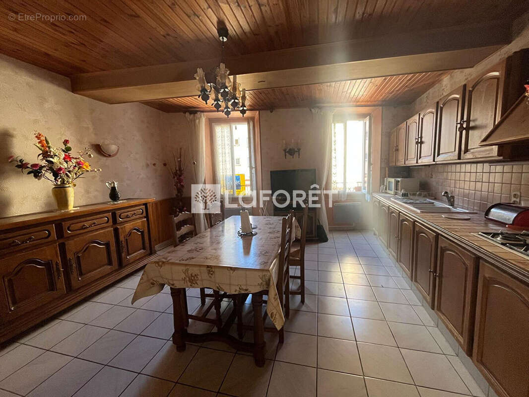 Appartement à ARLES-SUR-TECH