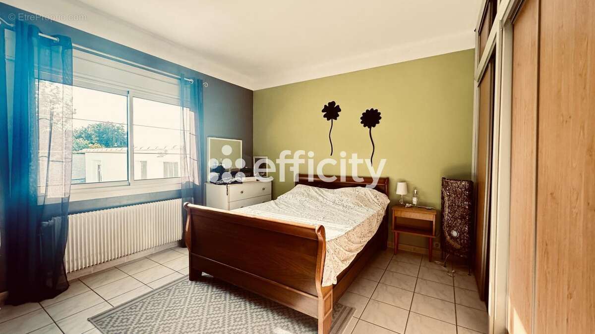 Maison à PIERRELATTE