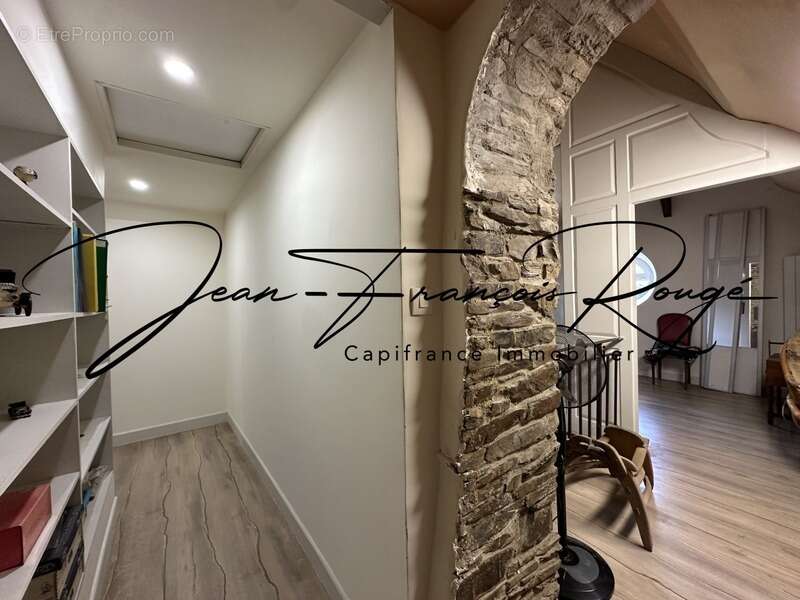 Maison à LA BARRE-DE-SEMILLY