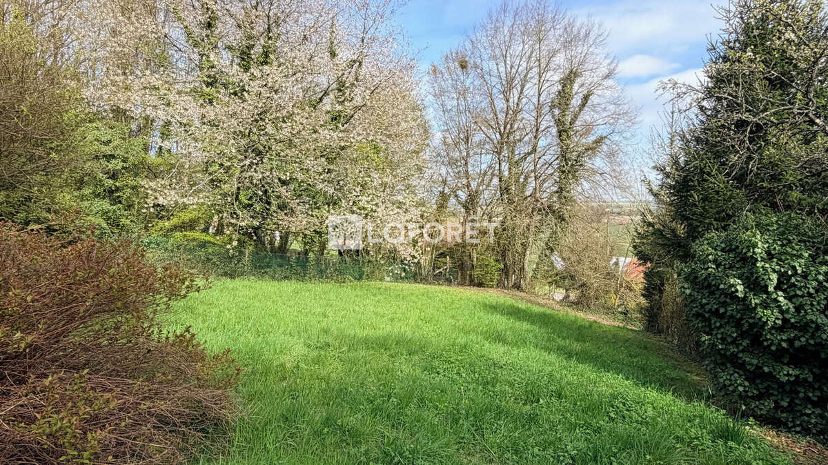 Terrain à AUBREVILLE