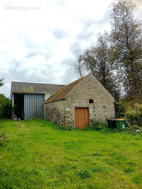 Maison à PLOUGUERNEAU