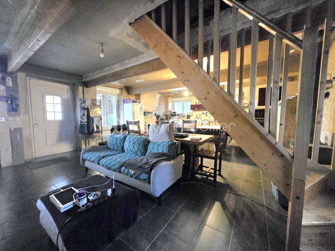 Maison à BRAY-SUR-SEINE