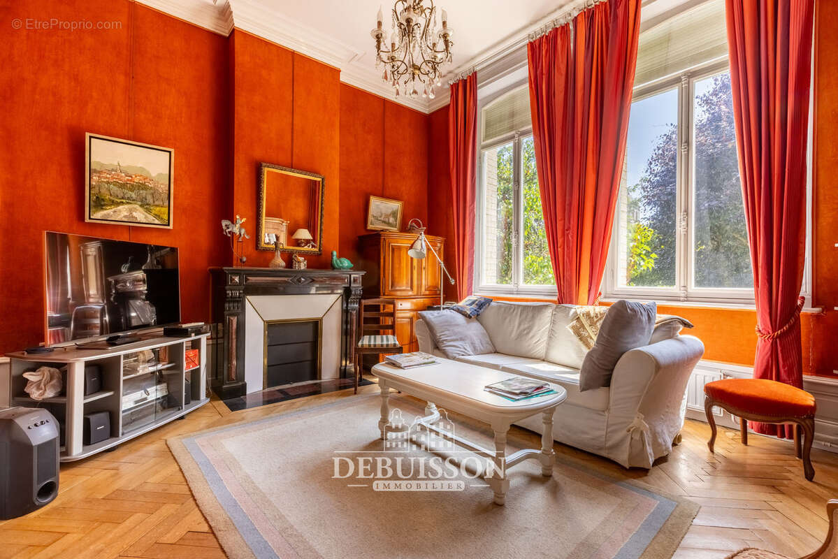 Maison à REBREUVIETTE