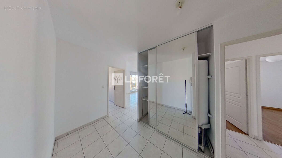 Appartement à LYON-8E