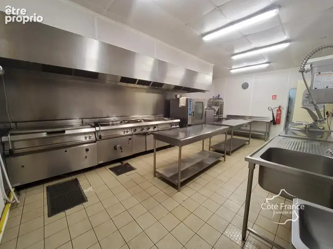 À VENDRE   Fonds et Murs Commerciaux Activité Traiteur   GIV - photo 6