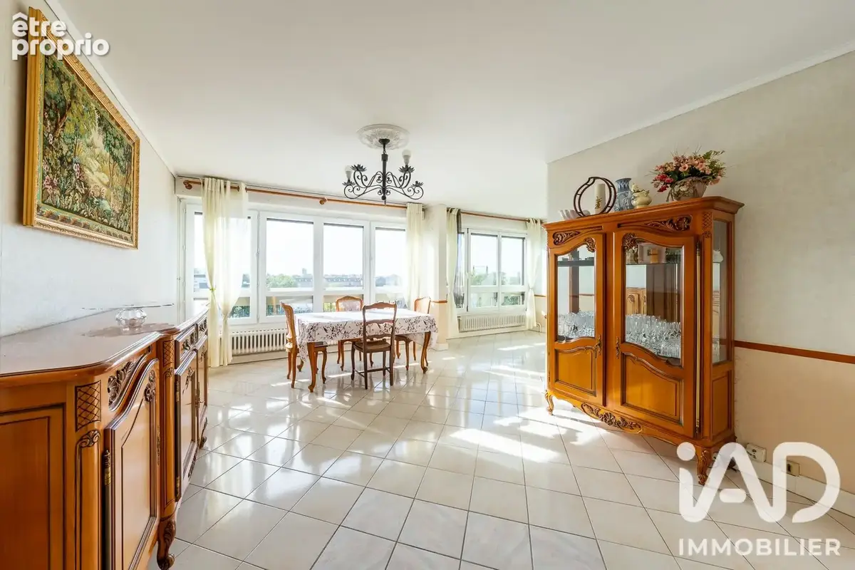Photo 1 - Appartement à CHEVILLY-LARUE