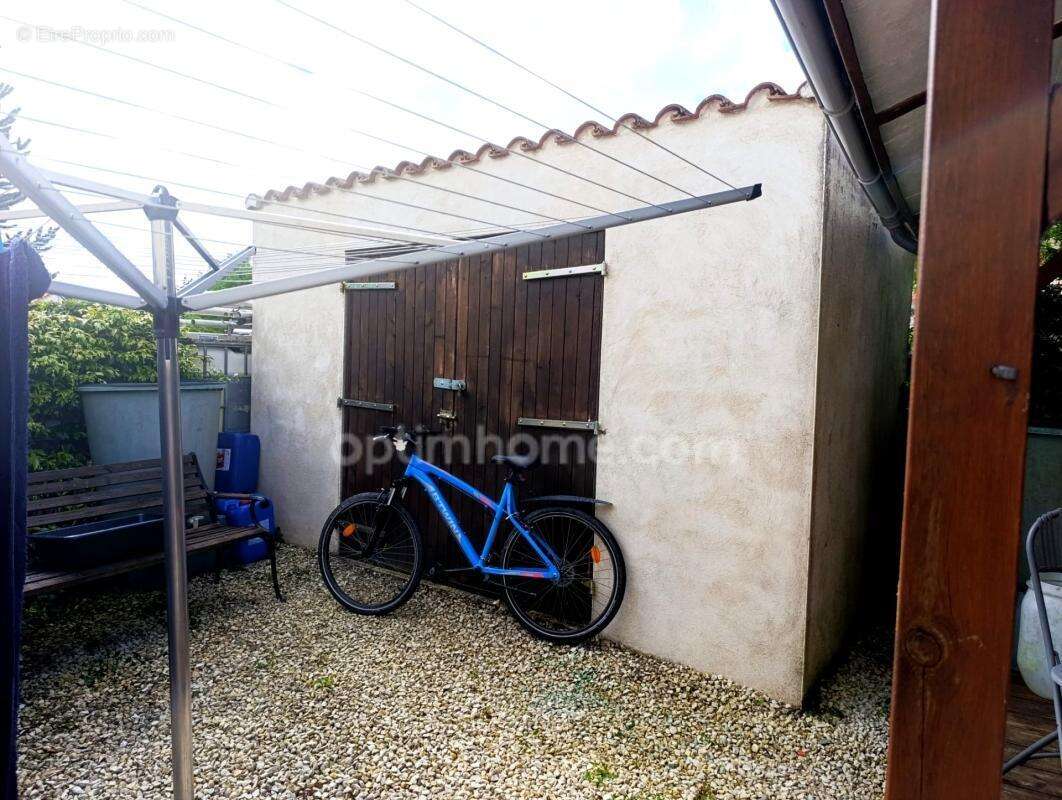Maison contemporaine 4 chambres – Prête à vivre – Jardin, garage et belles terrasses - photo 19