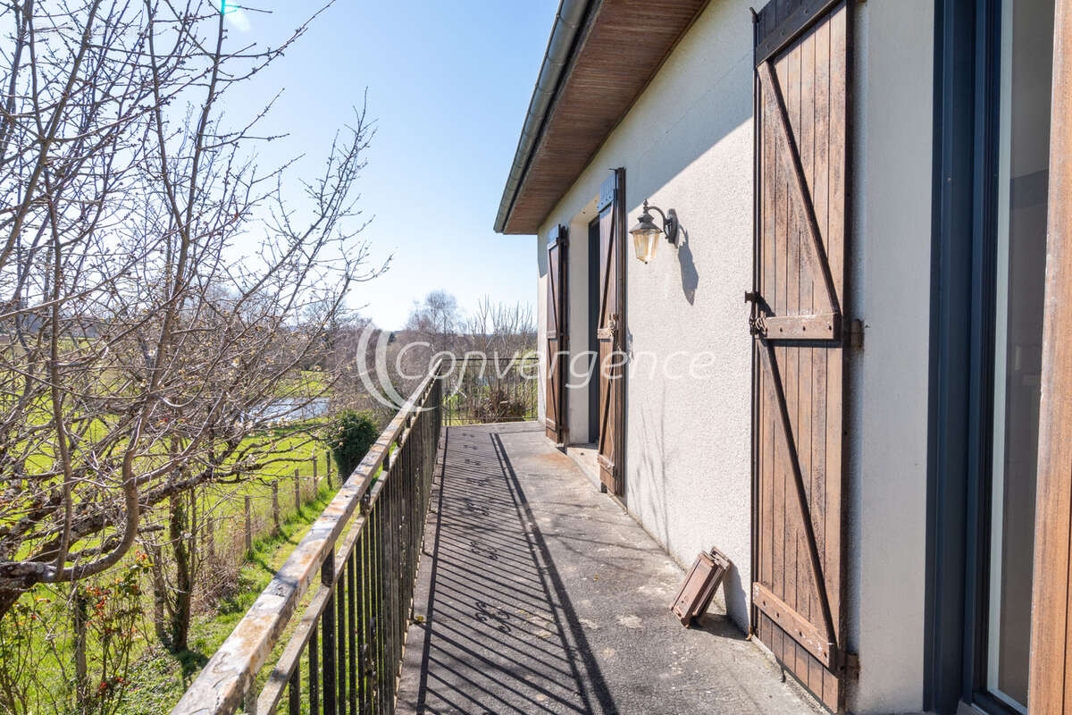 Maison à MAGNAC-BOURG