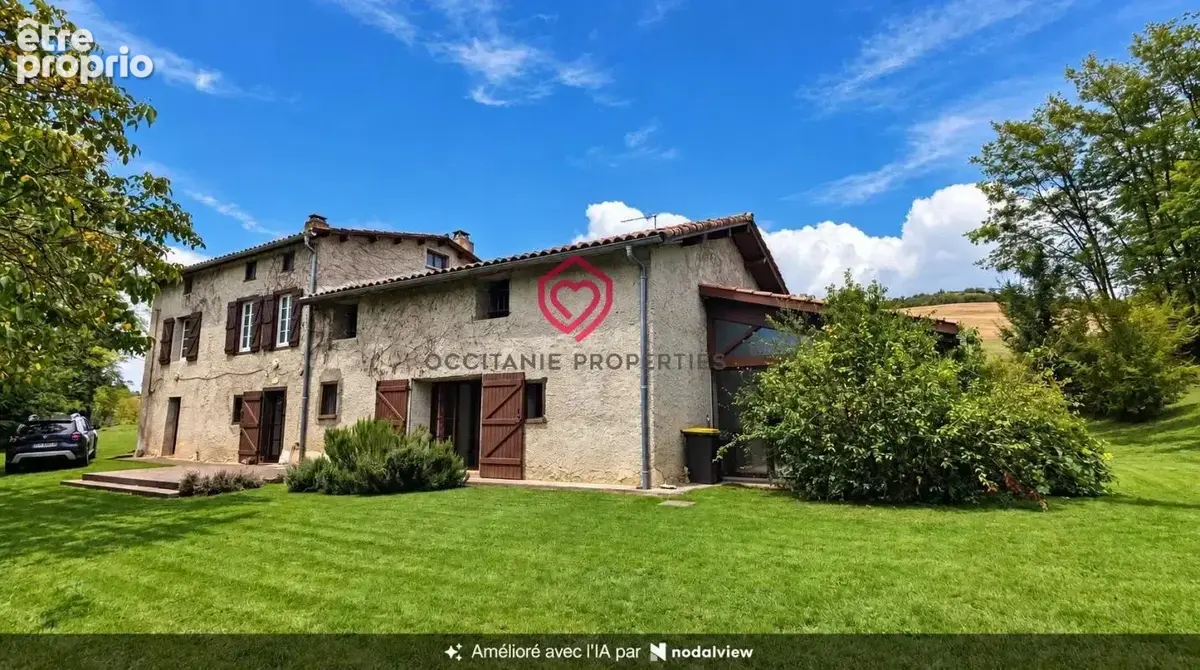 Maison à LE FOSSAT