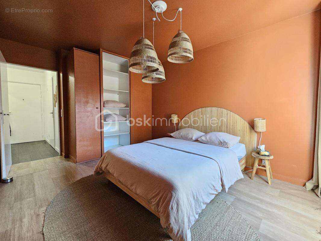 Appartement F2 44m² à 300m du RER DPE C balcon OUEST parking - photo 14
