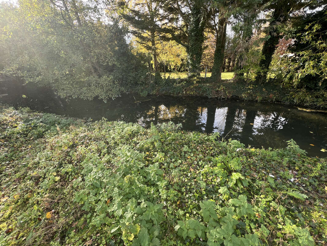 Terrain à GALLARDON