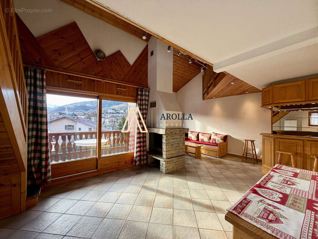 Appartement à BOURG-SAINT-MAURICE