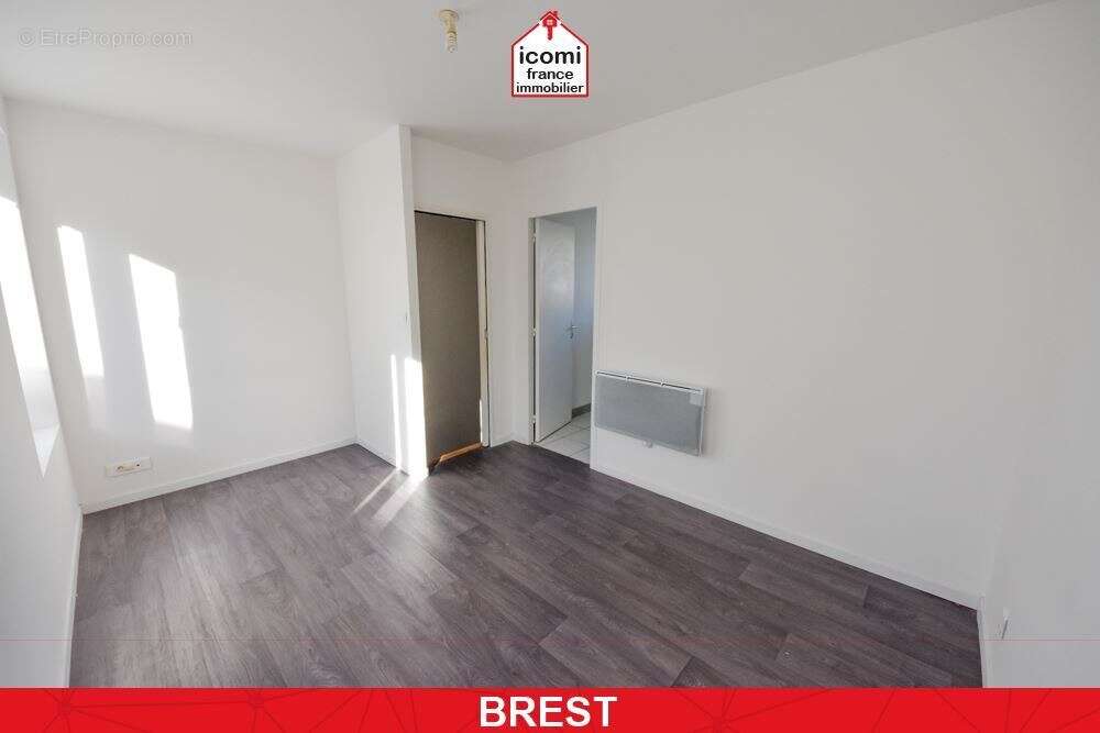 Finistere - brest (29200) - a vendre - appartement duplex t3 55m² - dalle beton - 2 chambres - dernier etage - petite copropriet - photo 7