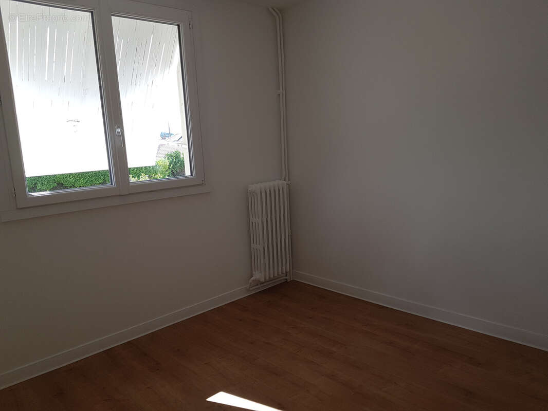 Appartement à VILLERS-SOUS-SAINT-LEU
