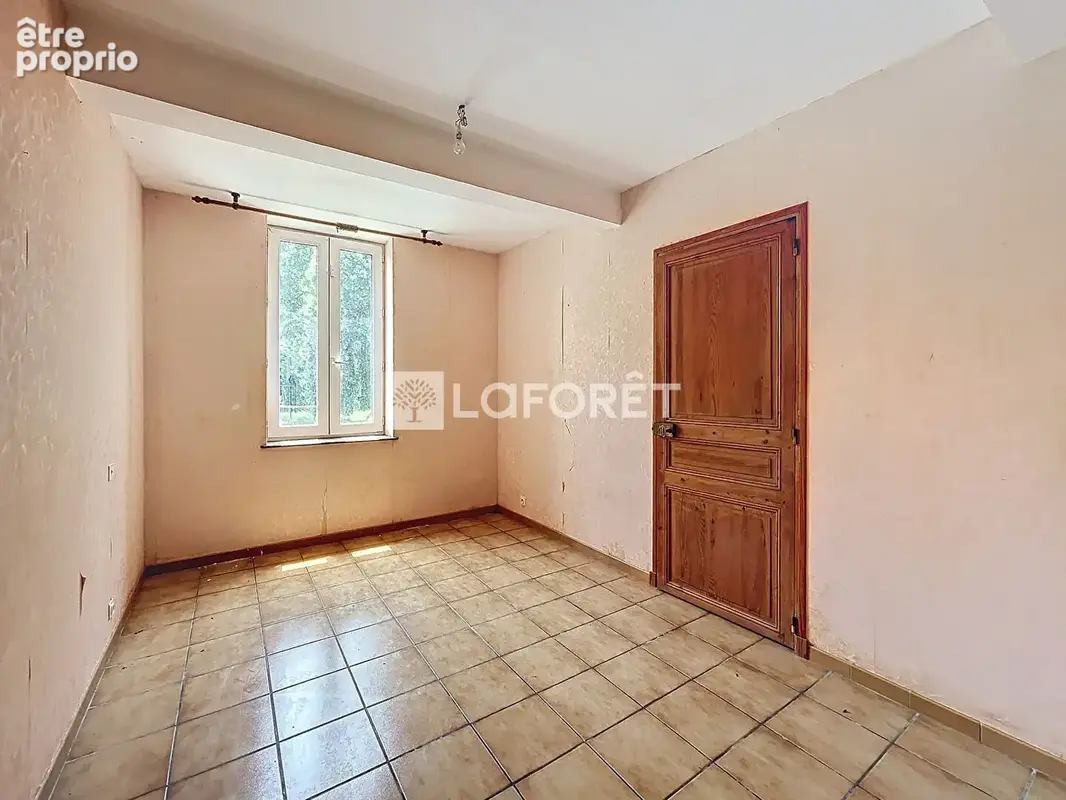 Idéal promoteur,10 minutes de Fronton, ferme avec piscine et dépendances !!!  4660 m² de terrain ! - photo 14