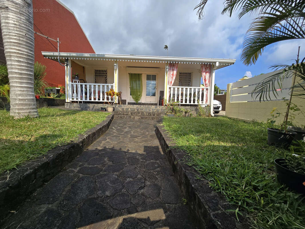 Appartement à SAINT-PIERRE