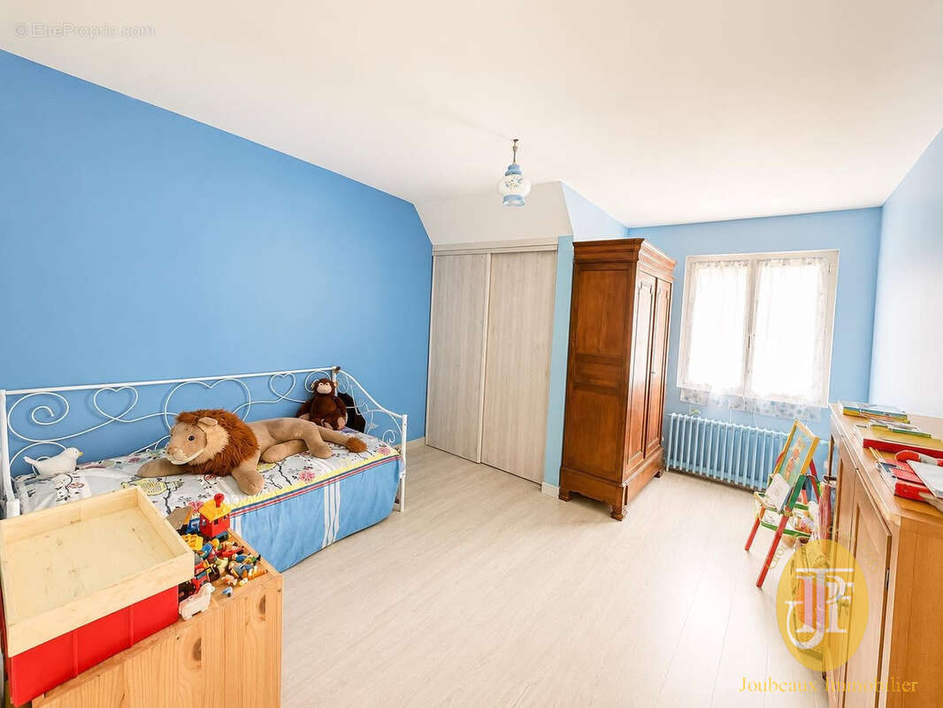 À Gaillon, une maison familiale alliant authenticité et modernité - photo 8