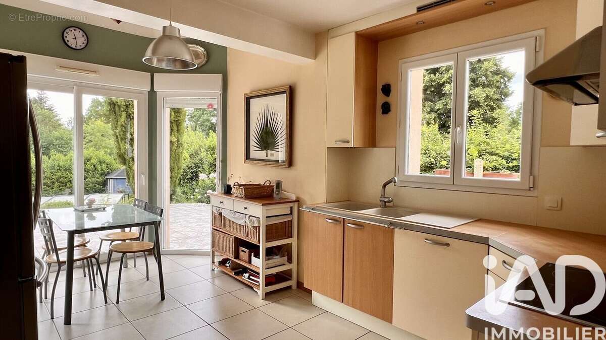 Photo 5 - Maison à BOISSY-LE-CHATEL