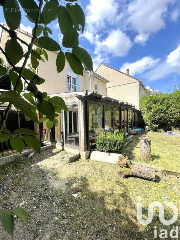 Photo 1 - Maison à SARCELLES