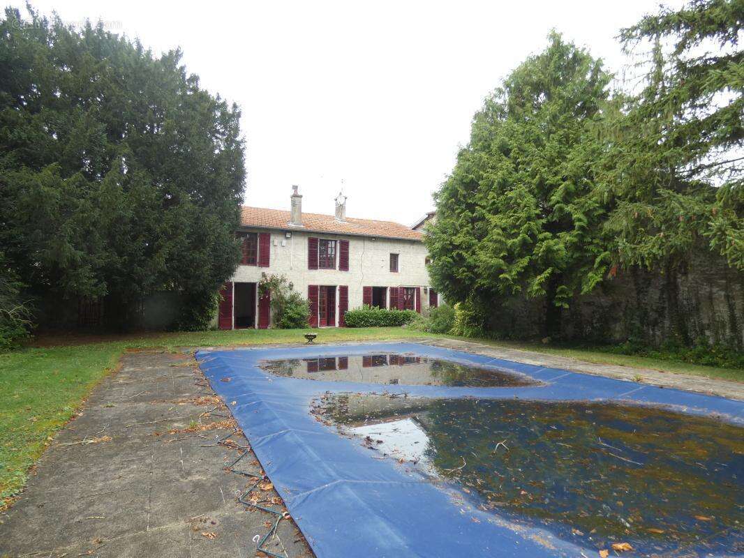 Maison à BAGNEUX