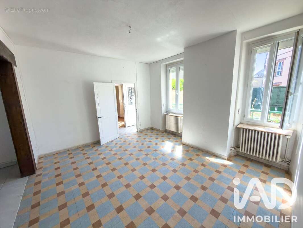 Photo 4 - Maison à OGER