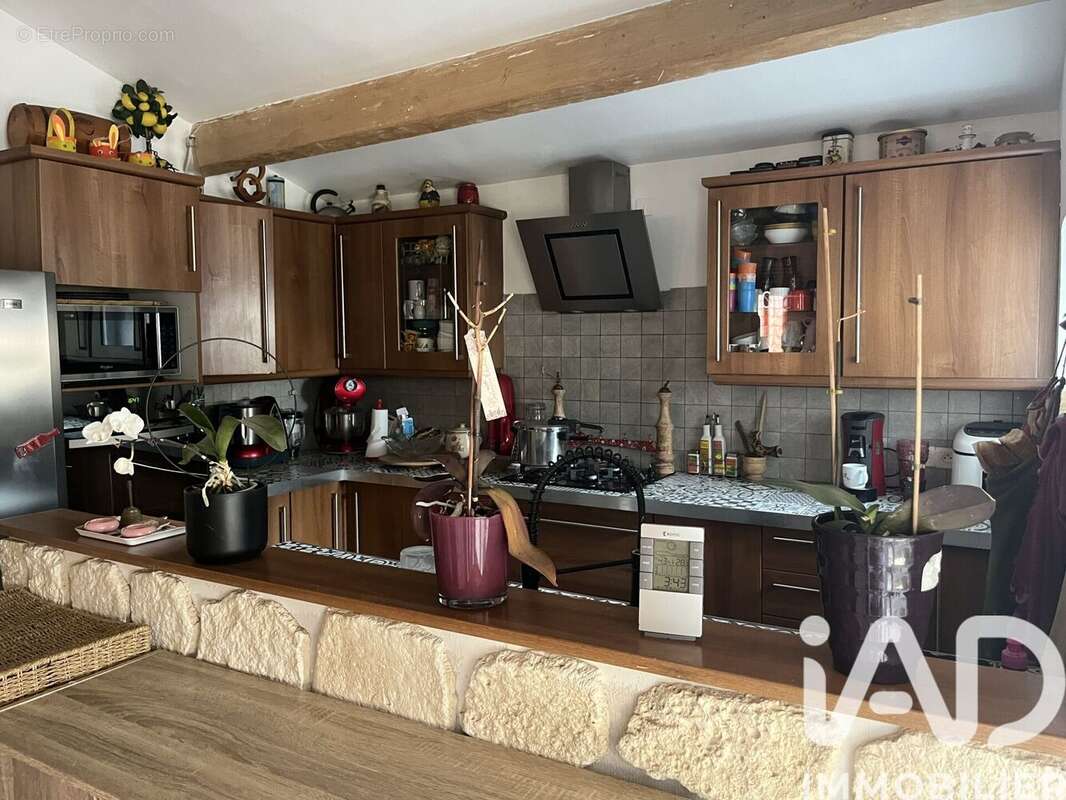 Maison 114 m² à Meursac  - photo 9
