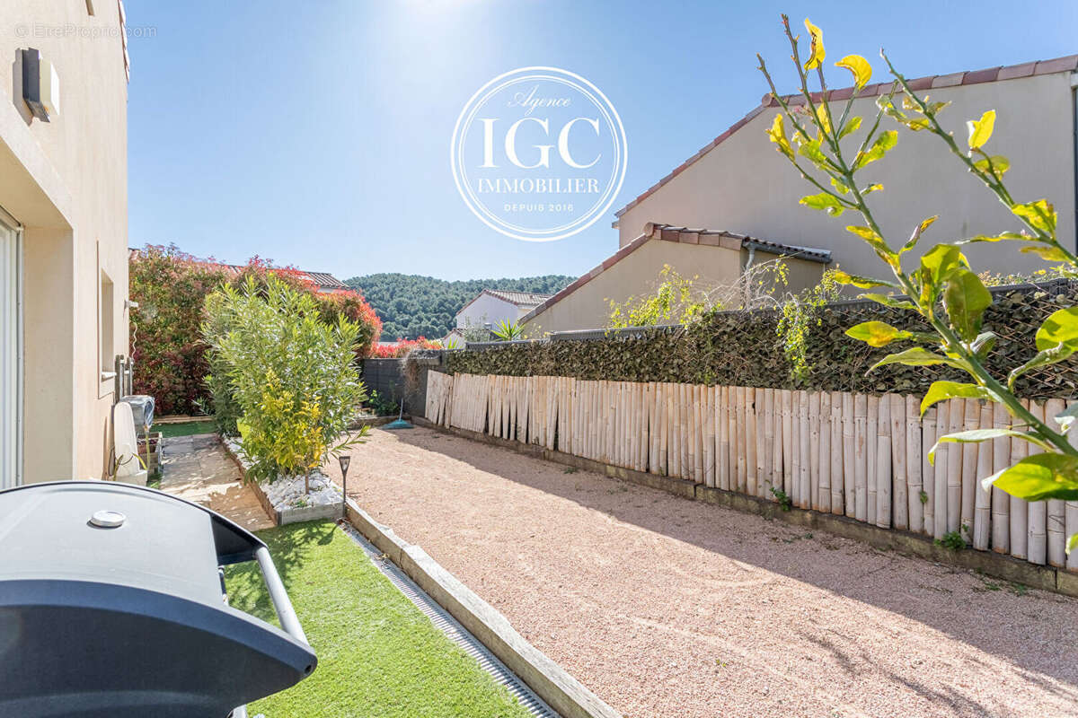 Maison à ENSUES-LA-REDONNE