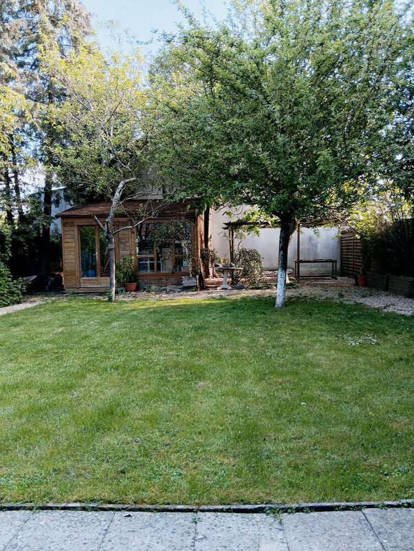 Maison à TRAPPES