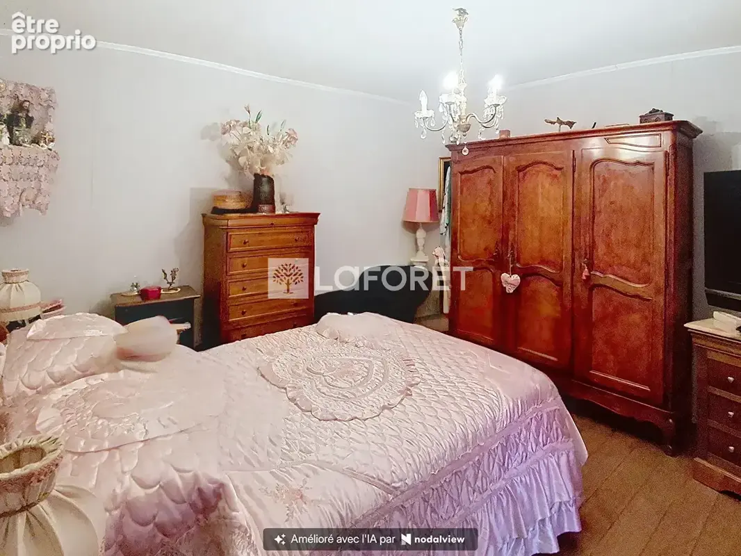 Maison en pierre  à SALINS-LES-BAINS 7 pièce(s) 125 m2 - photo 7