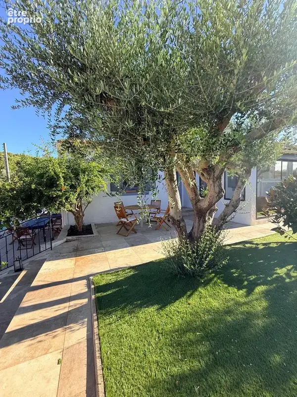 13013 châteaugombert   superbe maison de plain-pied avec piscine - photo 2