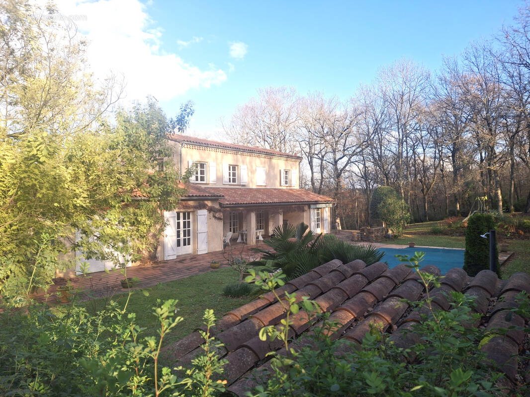 Maison à VIGOULET-AUZIL