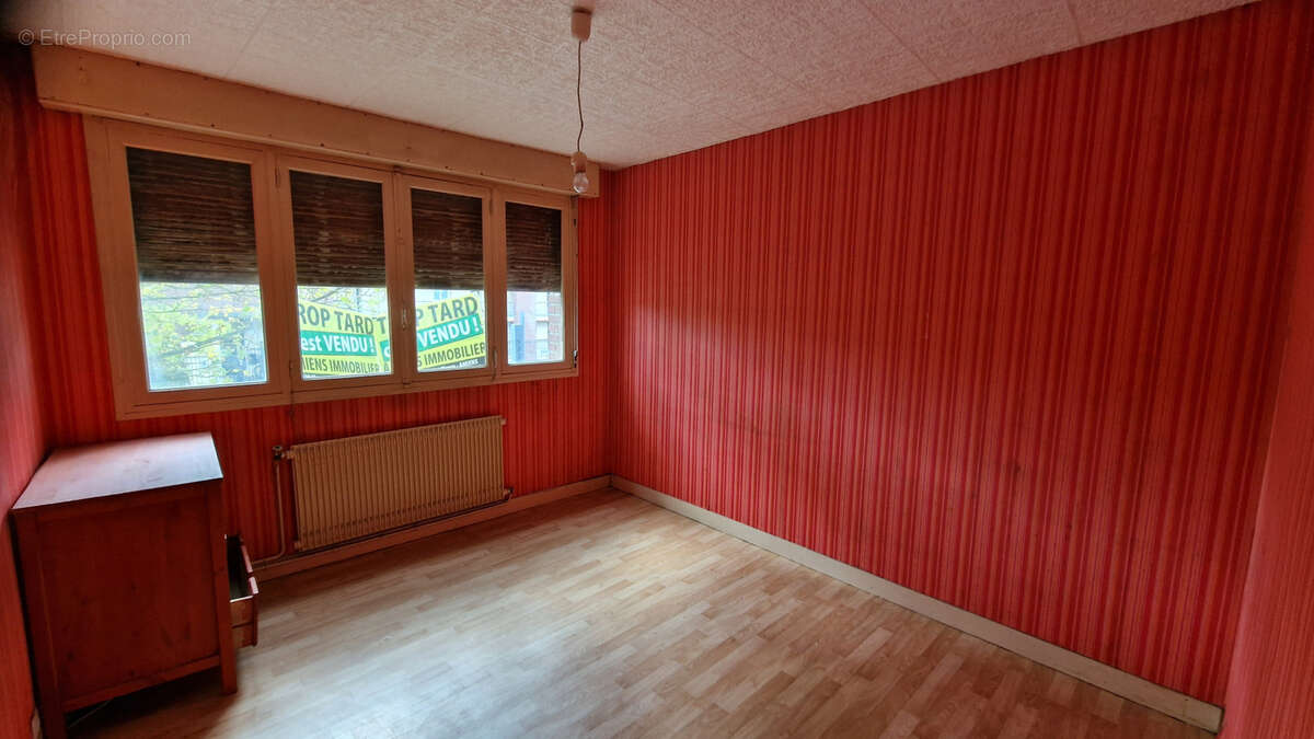 Amiens nord : maison t4 avec cave a renover - photo 12