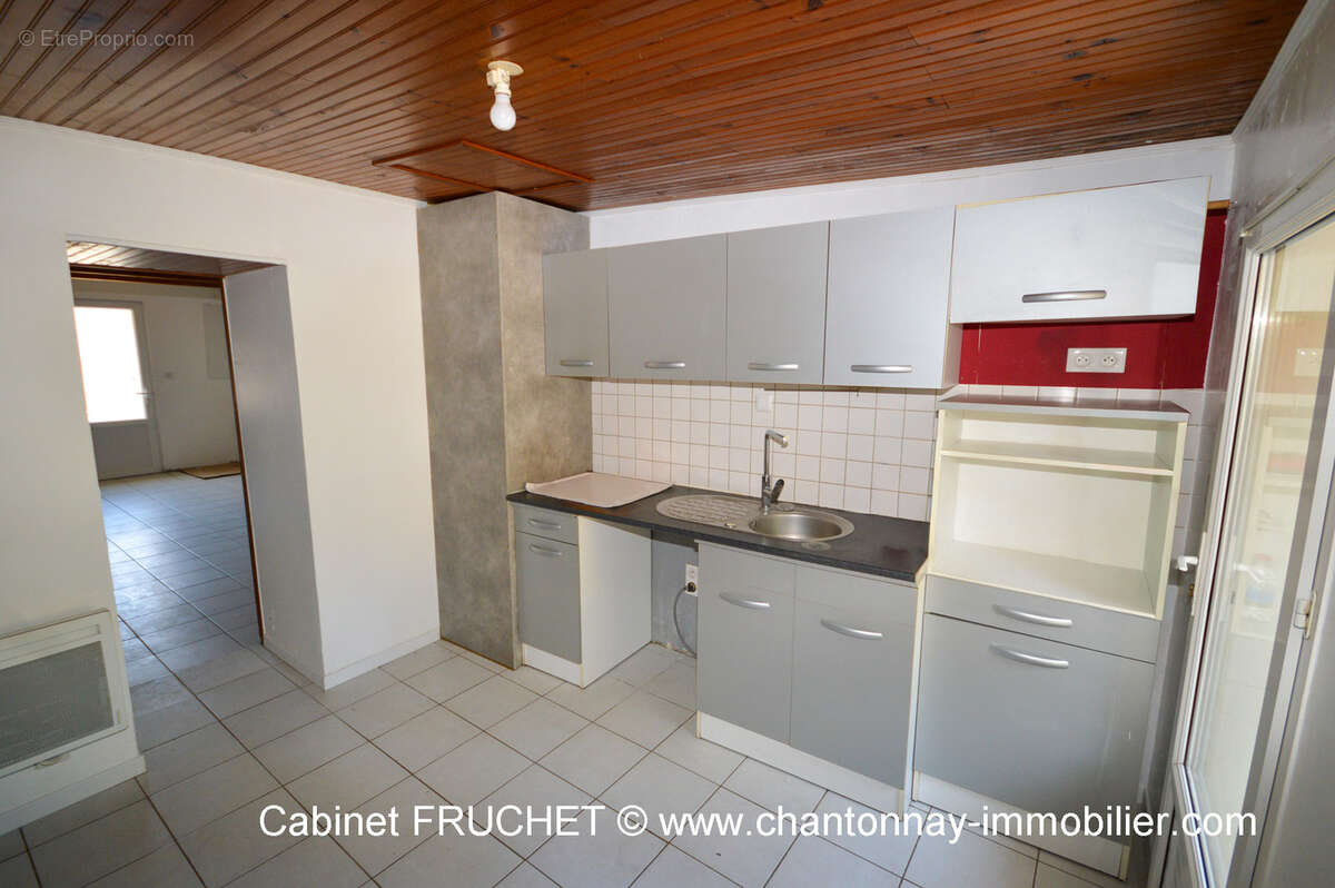 Maison à LA CHATAIGNERAIE