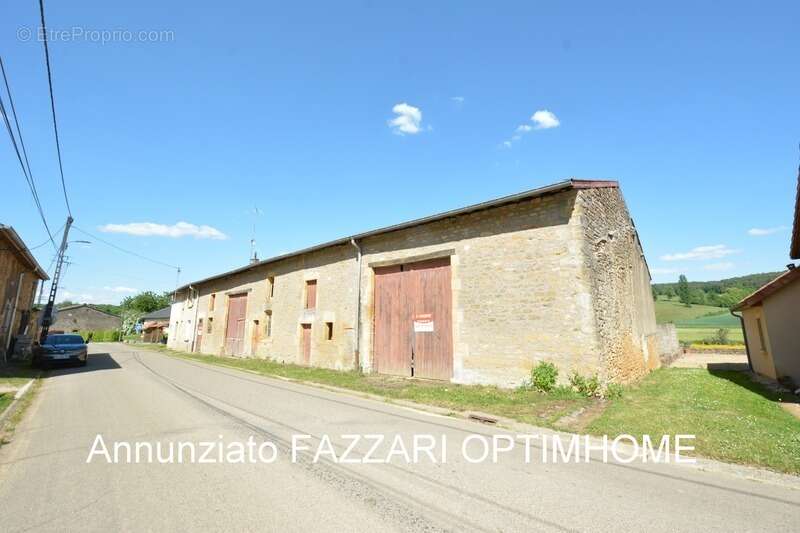 Maison à HAN-LES-JUVIGNY