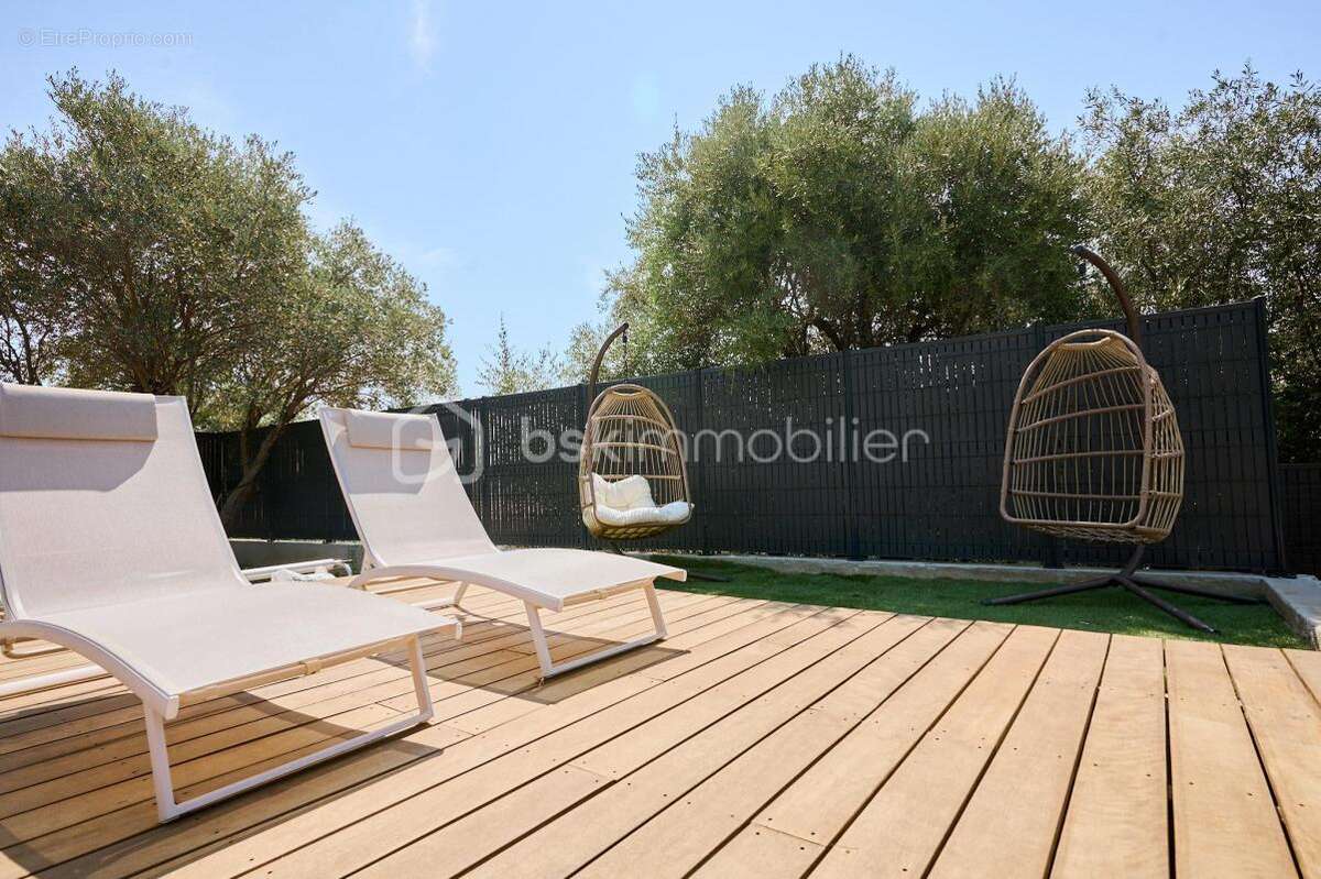 Appartement à LA VALETTE-DU-VAR