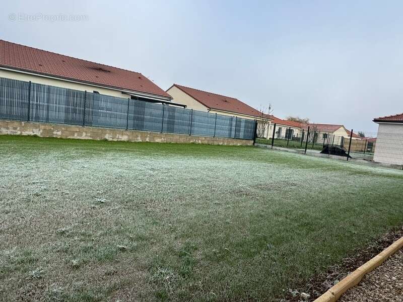 Maison à VILLIERS-EN-LIEU