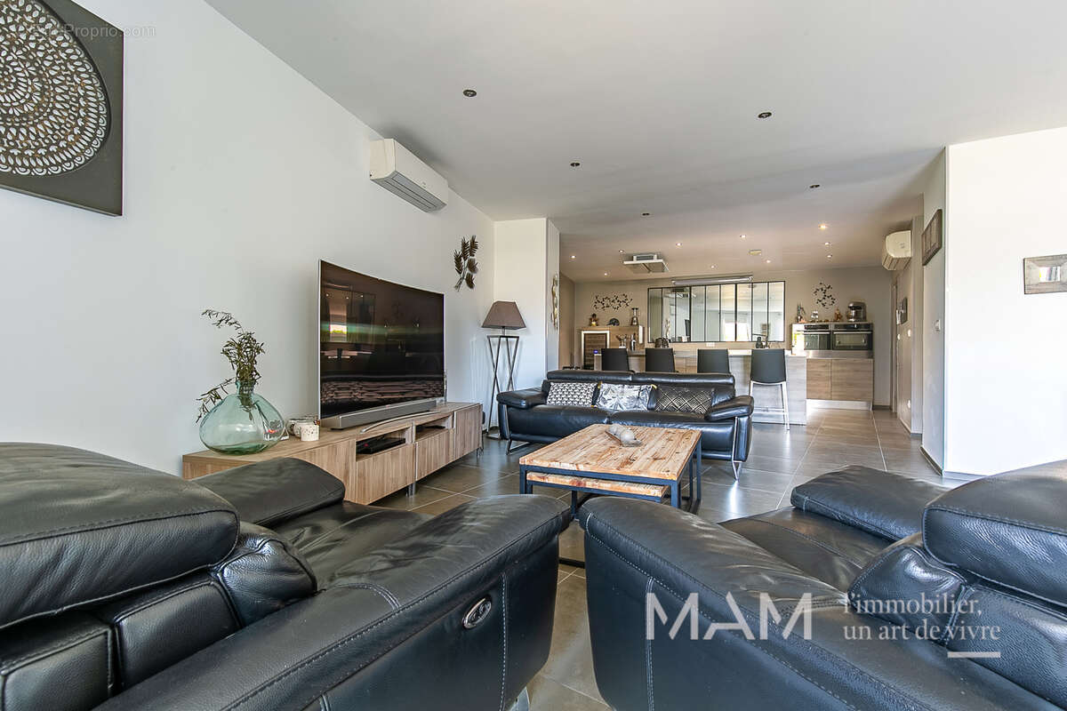 Appartement à MARSEILLE-12E