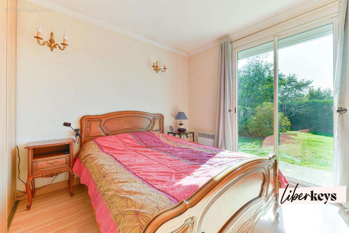 Maison à SAINT-MARS-DU-DESERT