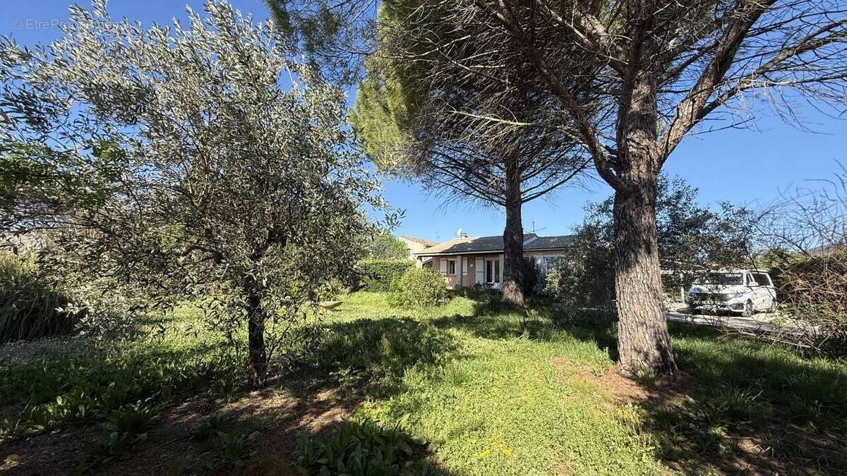 Maison à FIGANIERES