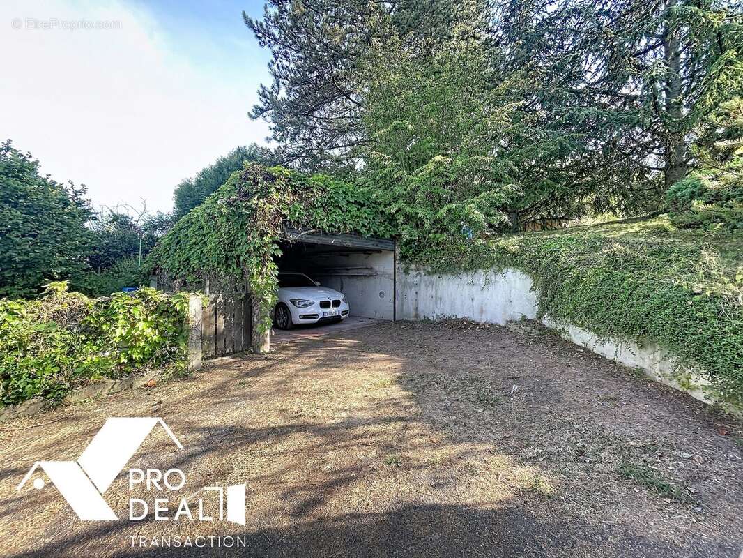 Maison 125 m² à Boisset-Saint-Priest  - photo 5
