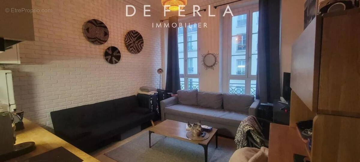 Appartement à PARIS-2E