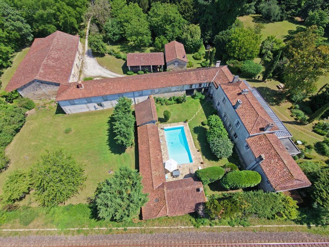 Maison à RAZAC-SUR-L'ISLE