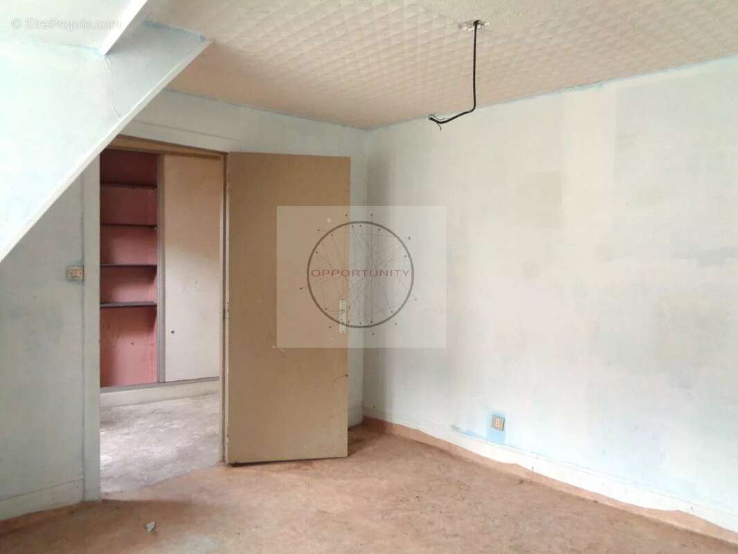 Appartement à LA FERTE-GAUCHER