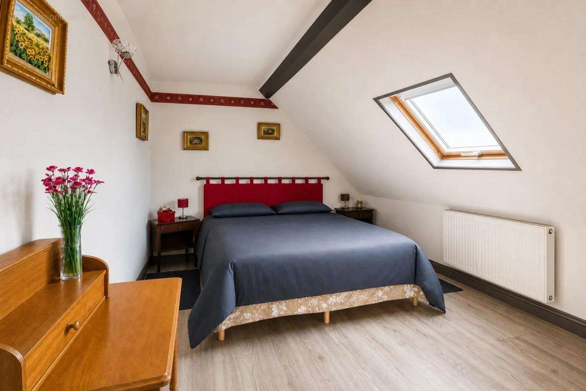 Maison de 5 pièces de 96 m² à Couëtron-au-Perche - photo 3