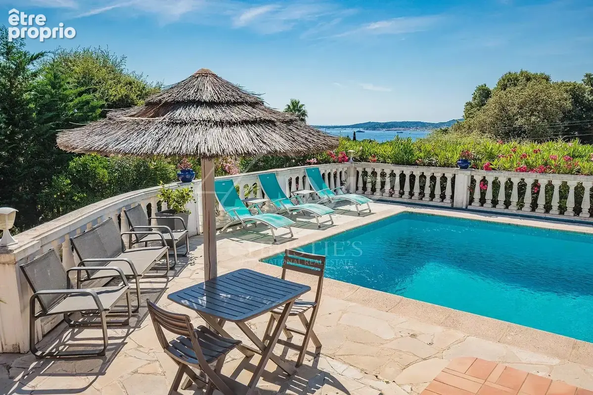 Villa provençale – Domaine recherché de Beauvallon - photo 2
