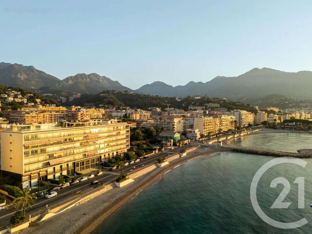 Appartement 70 m² à Roquebrune-Cap-Martin  - photo 14