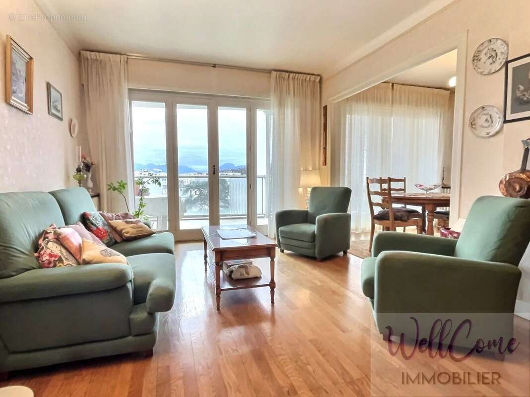 Appartement à AIX-LES-BAINS